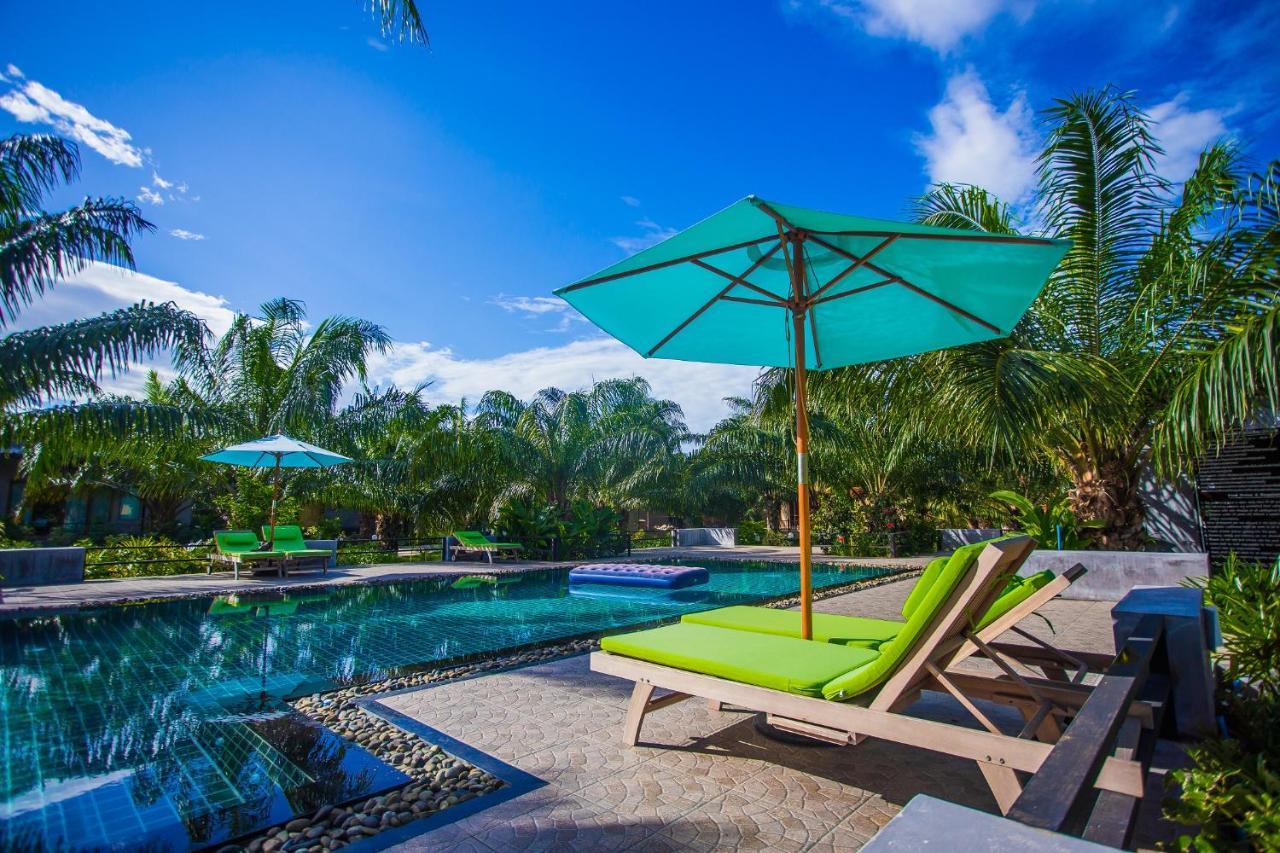 Palm Pran Resort Pran Buri Exterior photo